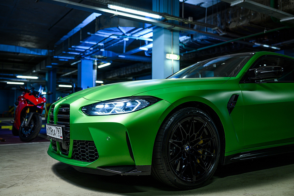 Видео на YouTube